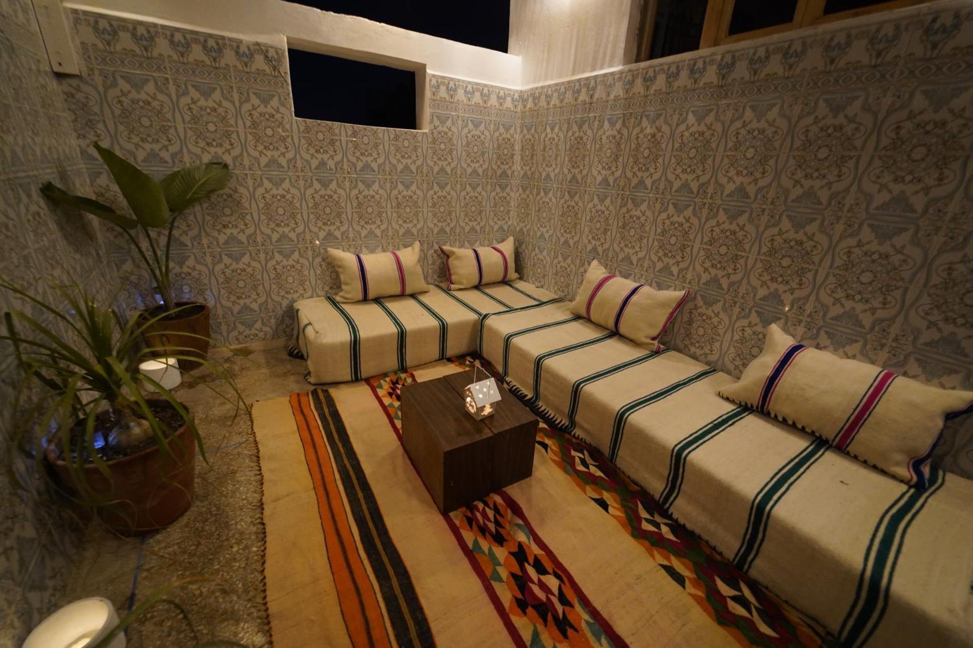 Anza Sets House Hostel อกาดีร์ ภายนอก รูปภาพ